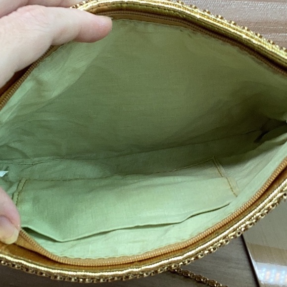 Gold Shimmering Chainmail Evening Bag - Picture 9 of 9